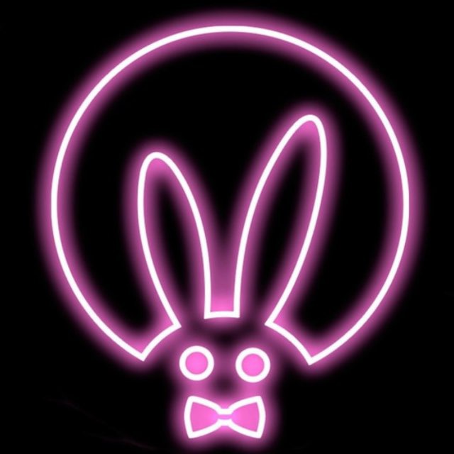 PinkRabbit House: Дом Розового Кролика 18+