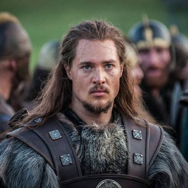 The last kingdom season 1 in hindi best sale watch online