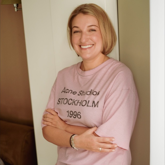 Сбоку от этики