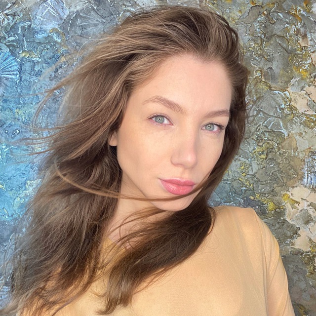MAXIMOVA