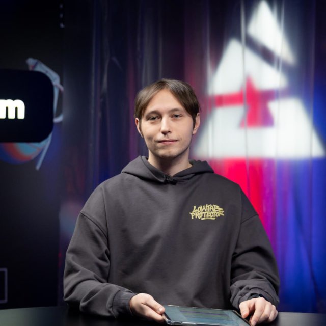 Ежиное логово (EZH1K)