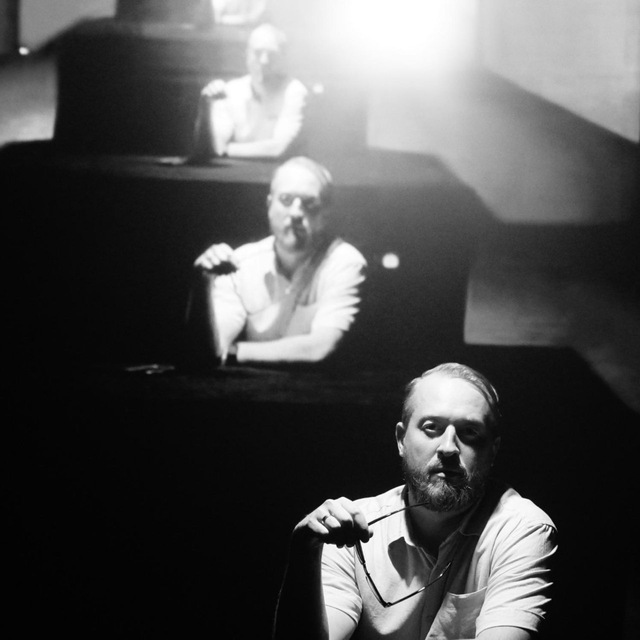 Олег Робинов