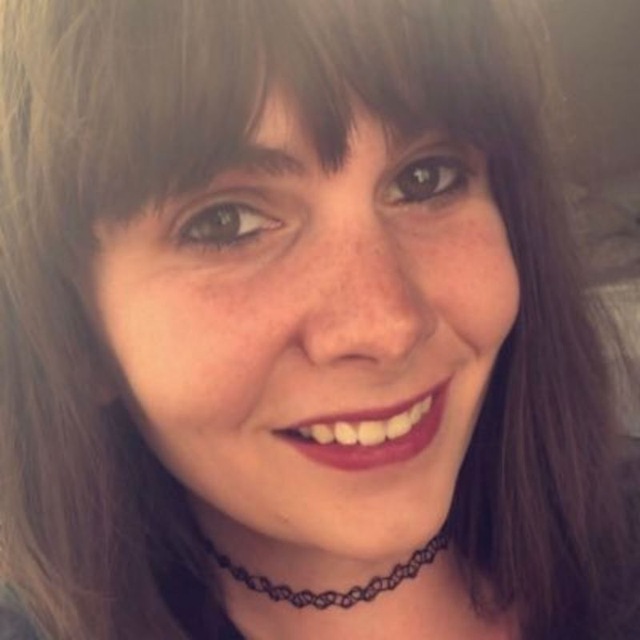 Lesbian jinsiy aloqa video Porno aktrisa Milyavskaya