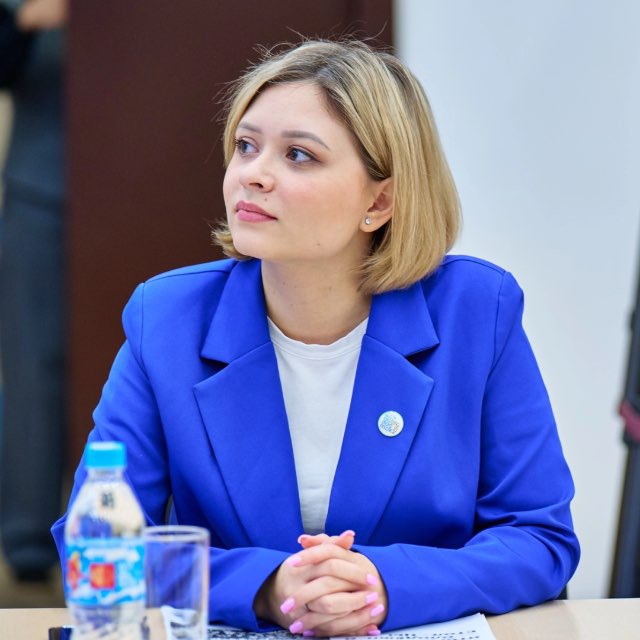 Молодая и Морская ?