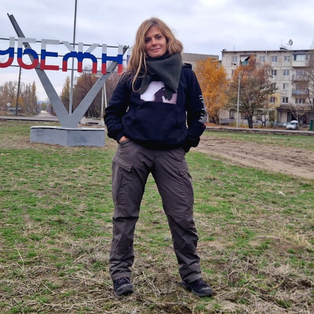 Помощь военным. Маленькая...