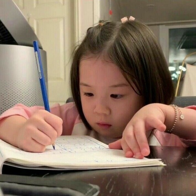 chchch пытается учиться и...