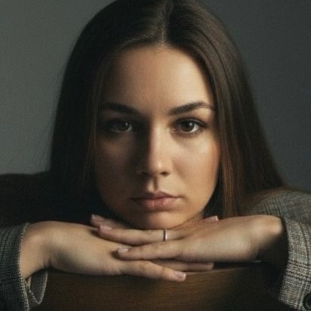 ?тебе сообщение от Оли?