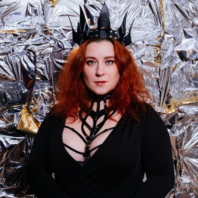 Морковка Света? 18+