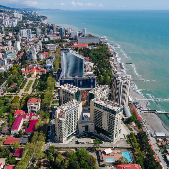 Недвижимость?Квартиры?Сочи