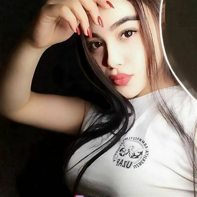 Xotinim bilan baland poshnali tuflida jinsiy aloqa qilish (foto)