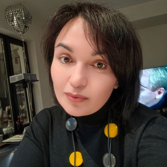 Юлия Назметова ?